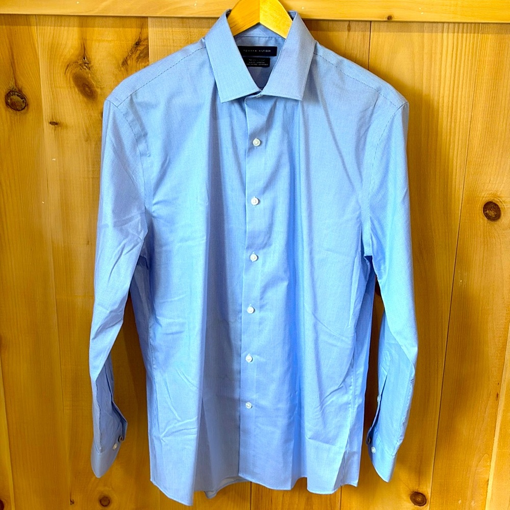 men tommy hilfiger dress shirt size L NWOT